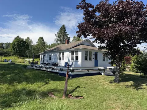 116 Water St, Castine, ME 04421