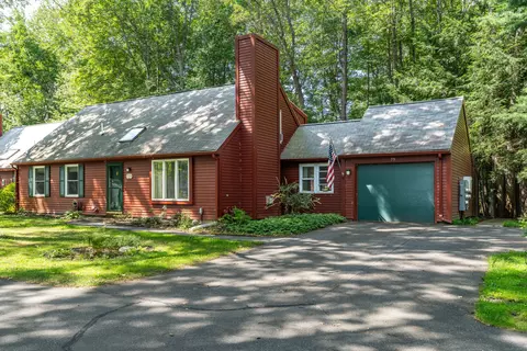75 Willow Grove Rd #75, Brunswick, ME 04011