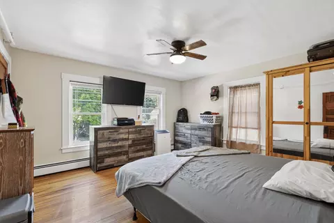 Bedroom - 550 Main St, Springvale, ME 04083 photo 5 of 7