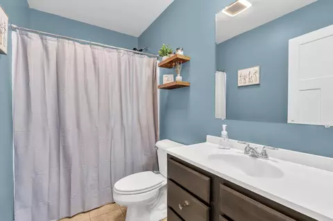 Bath - 319 Pine Tree Rd, Levant, ME 04456 photo 1 of 3