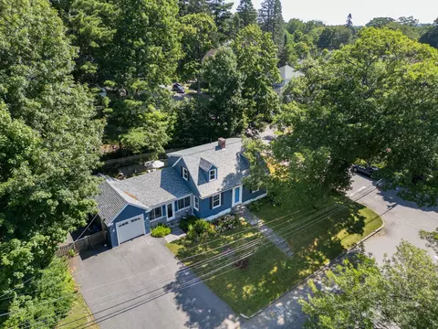 111 Elizabeth Rd, Portland, ME 04102