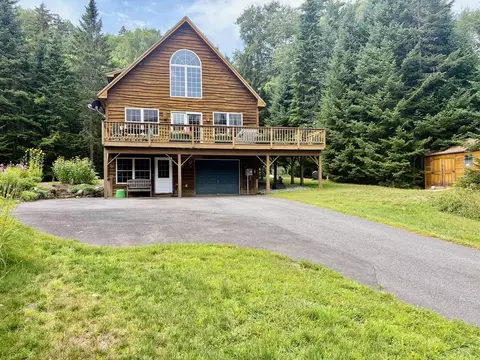 15 Meadowbrook Dr, Stratton, ME 04982