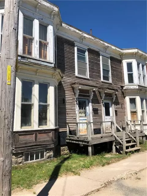 35 Key St, Eastport, ME 04631