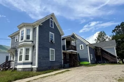 10 Church St, West Paris, ME 04289