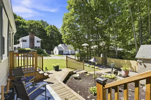 Exterior - 10 Gedney St, Augusta, ME 04330 photo 7 of 9