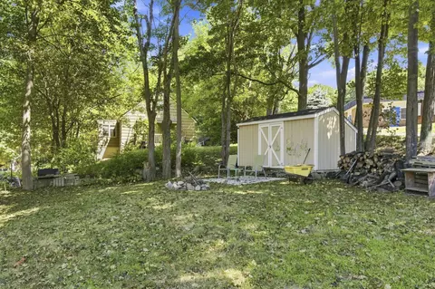 Exterior - 10 Gedney St, Augusta, ME 04330 photo 5 of 9