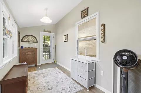 Entry Way - 10 Gedney St, Augusta, ME 04330 photo 3 of 4