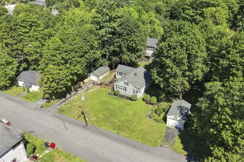 View/Area - 10 Gedney St, Augusta, ME 04330 photo 2 of 4