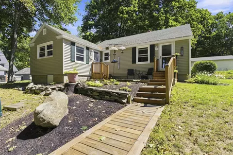 Exterior - 10 Gedney St, Augusta, ME 04330 photo 8 of 9