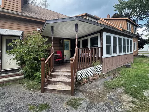 Exterior - 28 Baker St, Clinton, ME 04927 photo 3 of 9