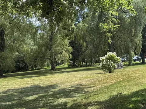 Exterior - 28 Baker St, Clinton, ME 04927 photo 7 of 9