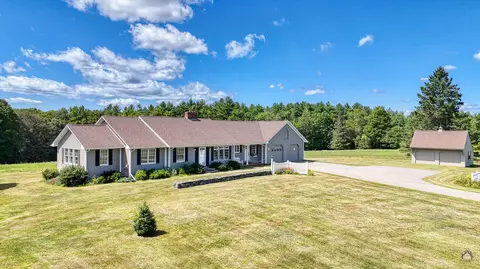 263 Banton Rd, Palermo, ME 04354