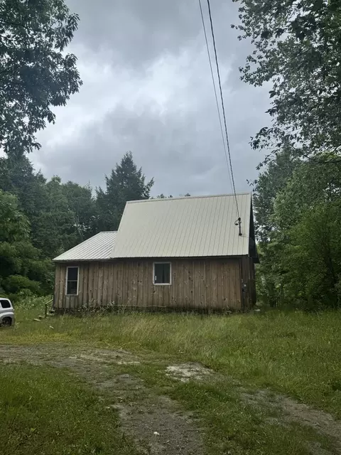 115 Sawyer Rd, Plymouth, ME 04969