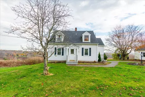 90 W Meadow Rd, Rockland, ME 04841