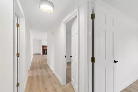 Entry Way - 10 Newton Dr, Gorham, ME 04038 photo 4 of 5
