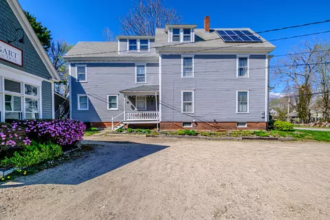Exterior - 8-10 South St, Freeport, ME 04032 photo 1 of 1