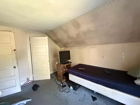 Bedroom - 20 Middle Ave, Mexico, ME 04257 photo 4 of 6