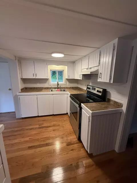 Kitchen - 40 Hams Hill Dr, Casco, ME 04015 photo 1 of 4