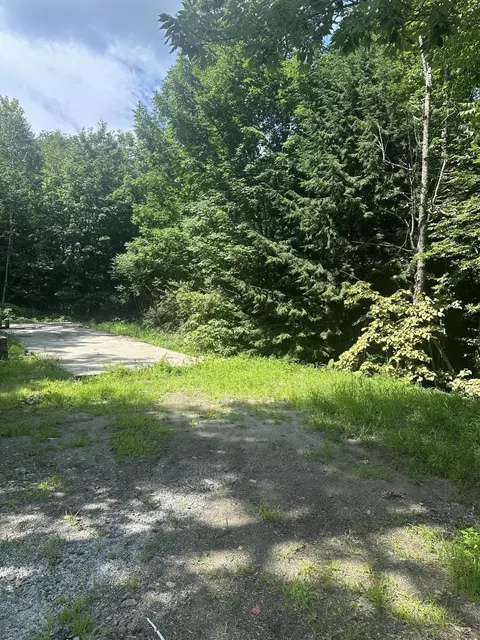 7 Industry Road, Farmington, ME 04955