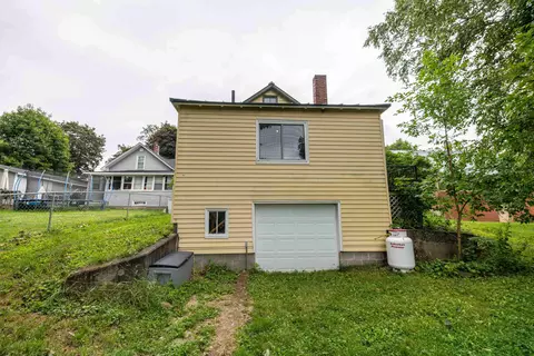 Exterior - 646 Riverside Dr, Augusta, ME 04330 photo 2 of 10