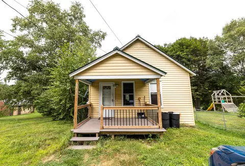Exterior - 646 Riverside Dr, Augusta, ME 04330 photo 6 of 10