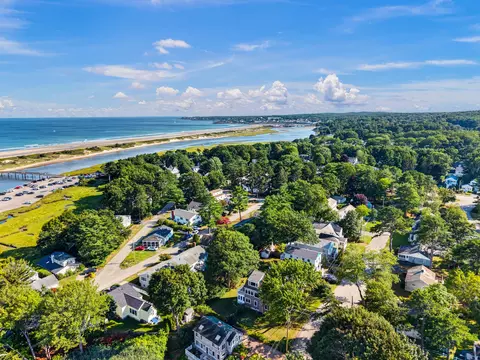 View/Area - 31 Moorview Ave, Ogunquit, ME 03907 photo 9 of 17