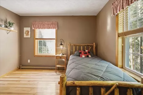 Bedroom - 76 Daggett Dr, Raymond, ME 04071 photo 3 of 10