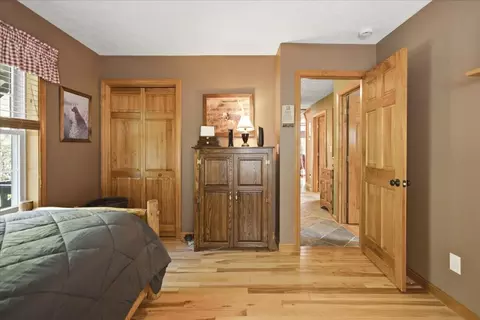 Bedroom - 76 Daggett Dr, Raymond, ME 04071 photo 2 of 10