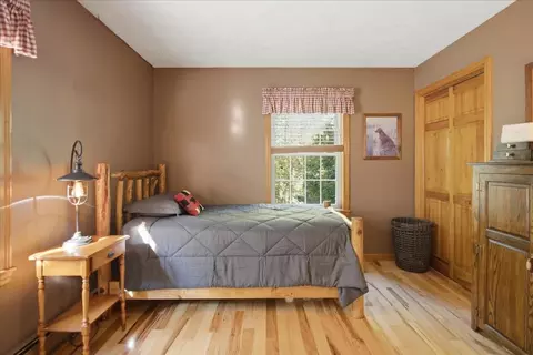 Bedroom - 76 Daggett Dr, Raymond, ME 04071 photo 4 of 10