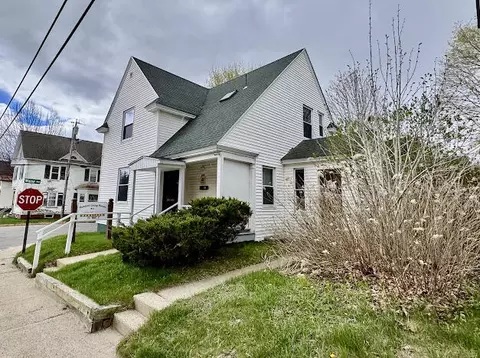 201 Knox St, Rumford, ME 04276