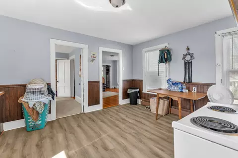Entry Way - 276 Wilson St, Brewer, ME 04412 photo 2 of 4