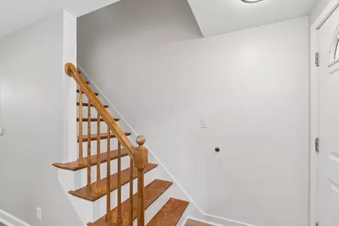 Entry Way - 62 Ward Rd, Windham, ME 04062 photo 2 of 3