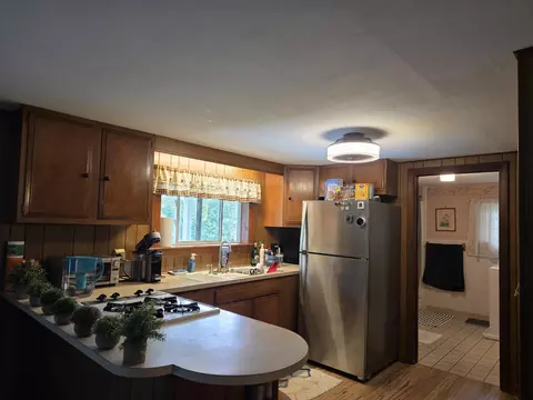Kitchen - 150 Ossipee Trl E, Standish, ME 04084 photo 6 of 6