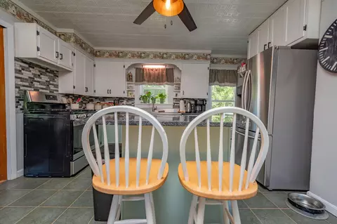 Kitchen - 427 E Dover Rd, Dover Foxcroft, ME 04426 photo 5 of 10