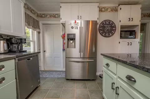 Kitchen - 427 E Dover Rd, Dover Foxcroft, ME 04426 photo 6 of 10