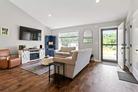 Entry Way - 11 Twoey Dr, Windham, ME 04062 photo 1 of 12
