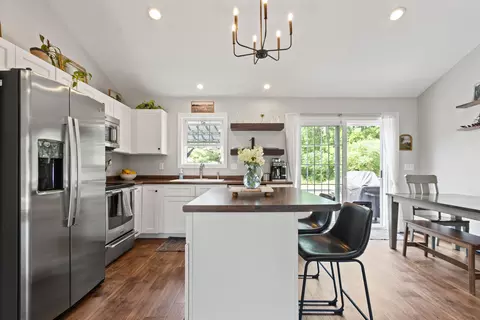 Kitchen - 11 Twoey Dr, Windham, ME 04062 photo 2 of 5
