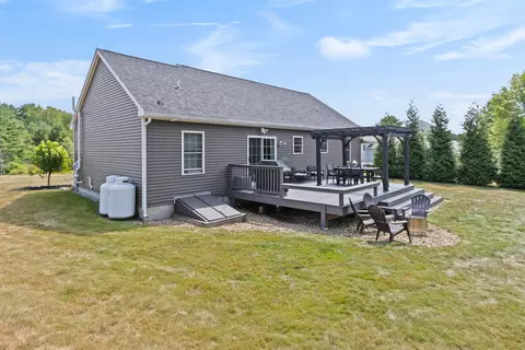 Exterior - 11 Twoey Dr, Windham, ME 04062 photo 13 of 13