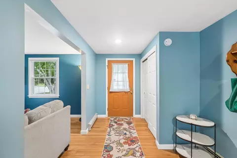 Entry Way - 1 Sunset Ln, Gorham, ME 04038 photo 2 of 5