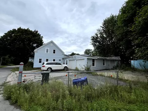 50 Dyer St, South Portland, ME 04106