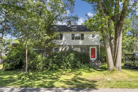 33 Rocky Hill Rd, Cape Elizabeth, ME 04107