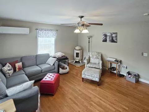 Living - 32 Patterson Rd, Hampden, ME 04444 photo 2 of 4