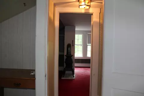 Entry Way - 4 Chickadee Ln, Casco, ME 04015 photo 2 of 4