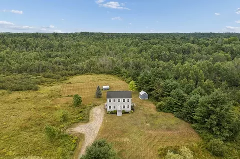 31 Murray Dr, Buxton, ME 04093