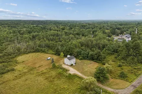 View/Area - 31 Murray Dr, Buxton, ME 04093 photo 2 of 5