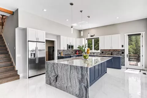 Kitchen - 54 Ocean Ridge Rd, Cushing, ME 04563 photo 1 of 3