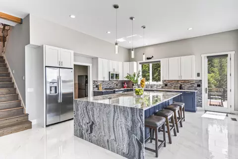 Kitchen - 54 Ocean Ridge Rd, Cushing, ME 04563 photo 3 of 3
