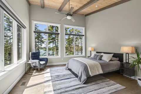 Bedroom - 54 Ocean Ridge Rd, Cushing, ME 04563 photo 3 of 3