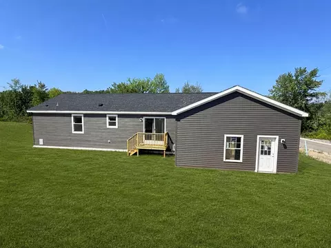 Exterior - 12 Baxter Blvd, Biddeford, ME 04005 photo 2 of 3