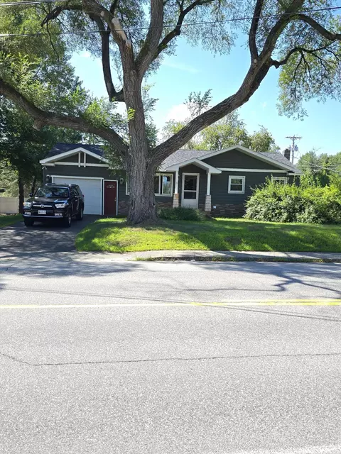 32 West Rd, Waterboro, ME 04087